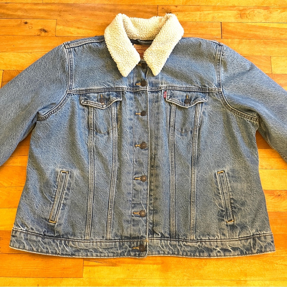 LEVI STRAUSS & CO Quilted Jean Jacket, Faux Fur Collar - Plus Size 2X